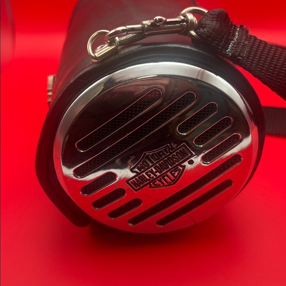 Harley Davidson mini barrel bag, good condition - Picture 3 of 11